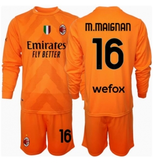 AC Milan Mike Maignan #16 Keeper Bortedraktsett Barn 2024-25 Langermet (+ Korte bukser)