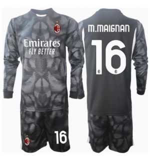 AC Milan Mike Maignan #16 Keeper Hjemmedraktsett Barn 2024-25 Langermet (+ Korte bukser)