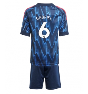 Arsenal Gabriel Magalhaes #6 Bortedraktsett Barn 2025-26 Kortermet (+ Korte bukser)