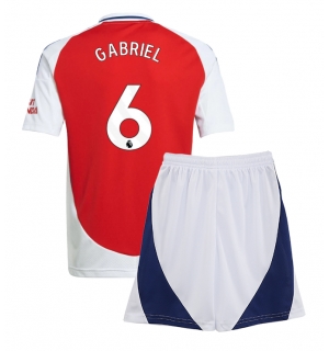 Arsenal Gabriel Magalhaes #6 Hjemmedraktsett Barn 2024-25 Kortermet (+ Korte bukser)