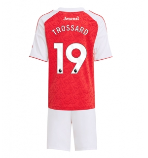 Arsenal Leandro Trossard #19 Hjemmedraktsett Barn 2025-26 Kortermet (+ Korte bukser)