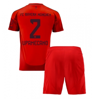 Bayern Munich Dayot Upamecano #2 Hjemmedraktsett Barn 2024-25 Kortermet (+ Korte bukser)