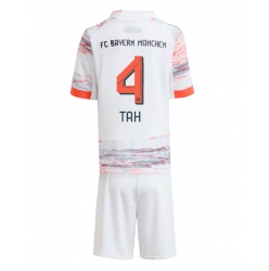 Bayern Munich Jonathan Tah #4 Bortedraktsett Barn 2025-26 Kortermet (+ Korte bukser)