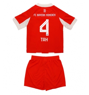 Bayern Munich Jonathan Tah #4 Hjemmedraktsett Barn 2025-26 Kortermet (+ Korte bukser)