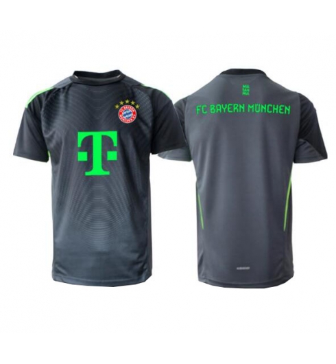 Bayern Munich Keeper Bortedrakt 2025-26 Kortermet Bayern Munich Keeper Bortedrakt 2025-26 Kortermet