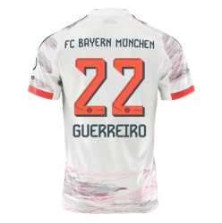 Bayern Munich Raphael Guerreiro #22 Bortedrakt 2025-26 Kortermet