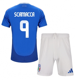 Italia Gianluca Scamacca #9 Hjemmedraktsett Barn EM 2024 Kortermet (+ Korte bukser)