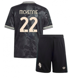 Juventus Weston McKennie #22 Tredjedraktsett Barn 2025-26 Kortermet (+ Korte bukser)