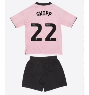 Leicester City Oliver Skipp #22 Tredjedraktsett Barn 2025-26 Kortermet (+ Korte bukser)