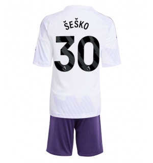 Manchester United Benjamin Sesko #30 Bortedraktsett Barn 2025-26 Kortermet (+ Korte bukser)