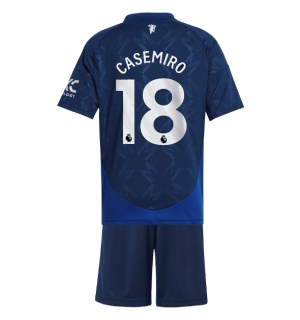 Manchester United Casemiro #18 Bortedraktsett Barn 2024-25 Kortermet (+ Korte bukser)