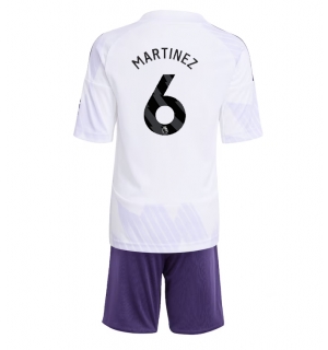 Manchester United Lisandro Martinez #6 Bortedraktsett Barn 2025-26 Kortermet (+ Korte bukser)