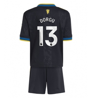 Manchester United Patrick Dorgu #13 Tredjedraktsett Barn 2025-26 Kortermet (+ Korte bukser)