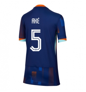 Nederland Nathan Ake #5 Bortedrakt Dame EM 2024 Kortermet