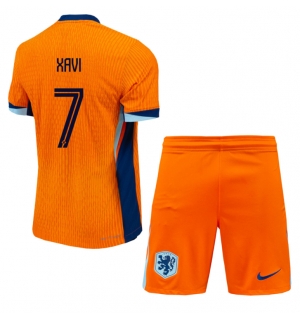 Nederland Xavi Simons #7 Hjemmedraktsett Barn EM 2024 Kortermet (+ Korte bukser)