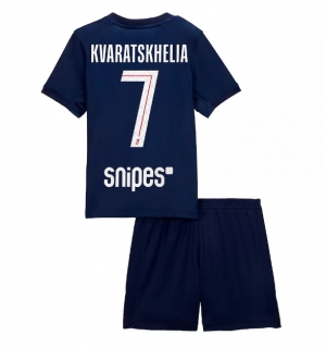 Paris Saint-Germain Khvicha Kvaratskhelia #7 Hjemmedraktsett Barn 2025-26 Kortermet (+ Korte bukser)