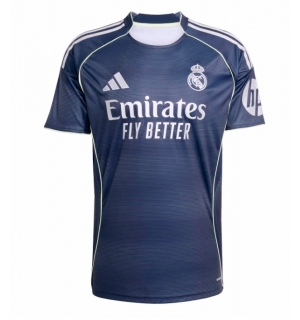 Real Madrid Bortedrakt 2025-26 Kortermet
