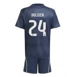 Real Madrid Dean Huijsen #24 Bortedraktsett Barn 2025-26 Kortermet (+ Korte bukser)