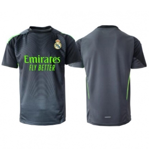 Real Madrid Keeper Tredjedrakt 2025-26 Kortermet