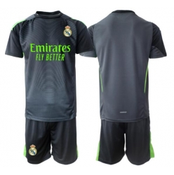 Real Madrid Keeper Tredjedraktsett Barn 2025-26 Kortermet (+ Korte bukser)