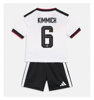 Tyskland Joshua Kimmich #6 Hjemmedraktsett Barn VM 2026 Kortermet (+ Korte bukser)