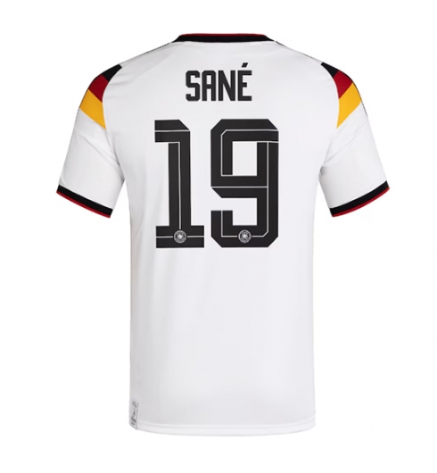 Tyskland Leroy Sane #19 Hjemmedrakt VM 2026 Kortermet Tyskland Leroy Sane #19 Hjemmedrakt VM 2026 Kortermet